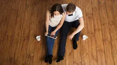 Comment isoler soi-même son sol : conseils avisés d'experts