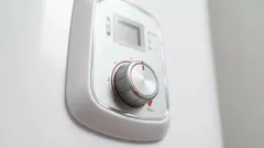 Quelle est la température optimale à régler sur la chaudière pour économiser de l'électricité ?