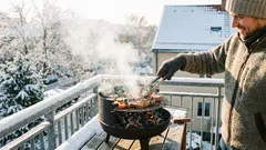 Conseils pour faire des grillades en hiver sans perdre l'arôme du charbon de bois.